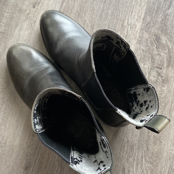 Cole Haan Chelsea Boots - Picture 5 of 5